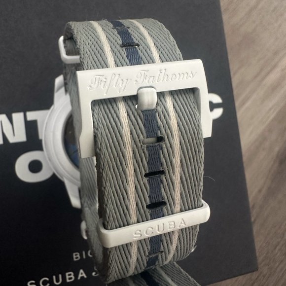 Swatch Scuba Fifty Fathoms SO35S100 / Antartic Ocean - Picture 13 of 14